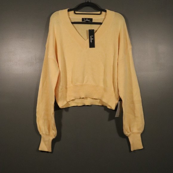 NWT Just a Moment Light Yellow V-Neck Cropped Sweater - Picture 4 of 15